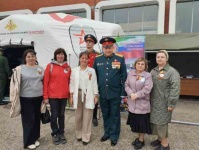 Волонтеров-координаторов Вольского муниципального района наградили медалью Министерства обороны Российской Федерации