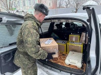 Волонтерами отправлена очередная партия гуманитарной помощи для вольчан — военнослужащих