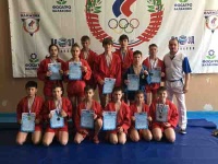 Самбисты Вольска вернулись с наградами из Балаково 