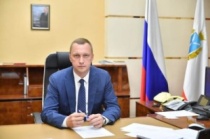 С Днем Победы поздравляет губернатор Р. Бусаргин